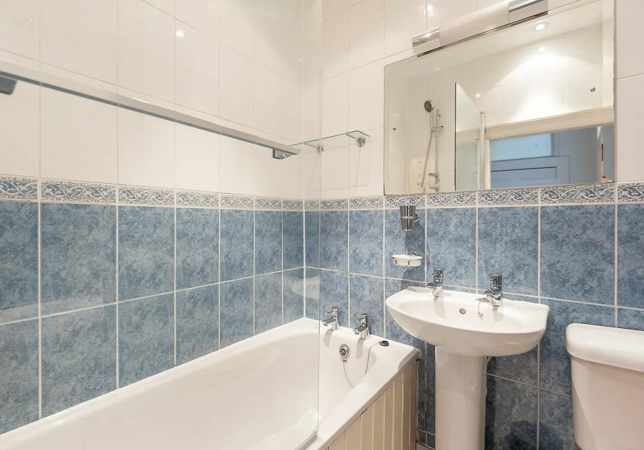 The Lothian Road Residence Edinburgh Apartment